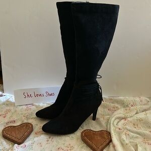 7.5 Black suede boot. Approx 1.5 inch heel.
